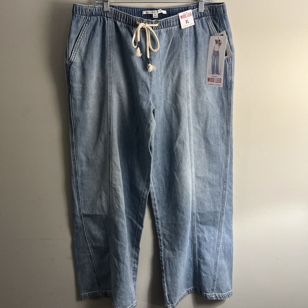Celebrity Pink Women's Drapey Wide Leg Tie Waisted Jean In MdWash Size XL